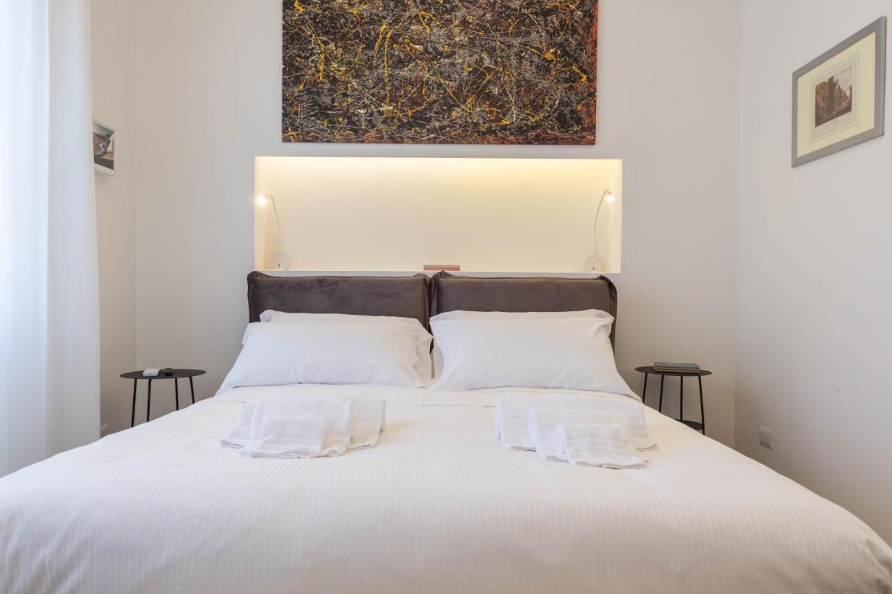 Colosseo Brightful Apartment With Rooftop Rome Bagian luar foto