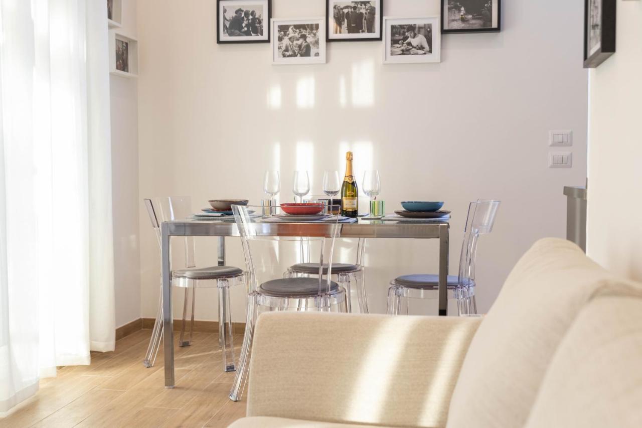 Colosseo Brightful Apartment With Rooftop Rome Bagian luar foto